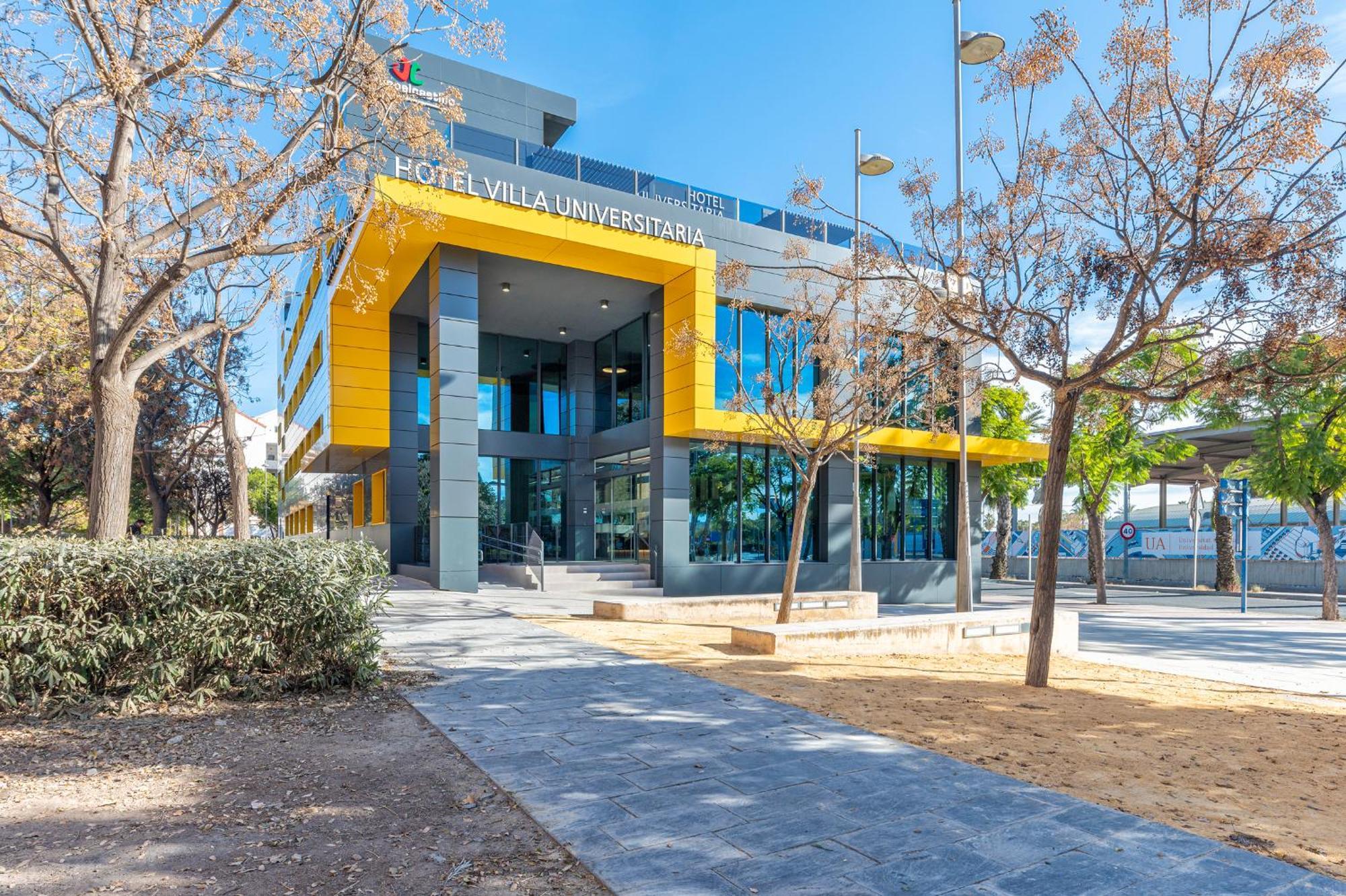 Hotel Villa Universitaria 산비센테델라스페그 외부 사진